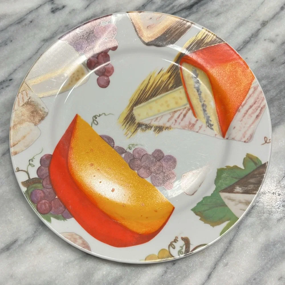 8 Appetizer - Salad Vin Fromage Cheese & Grapes  Plates 8" - Picture 9 of 15